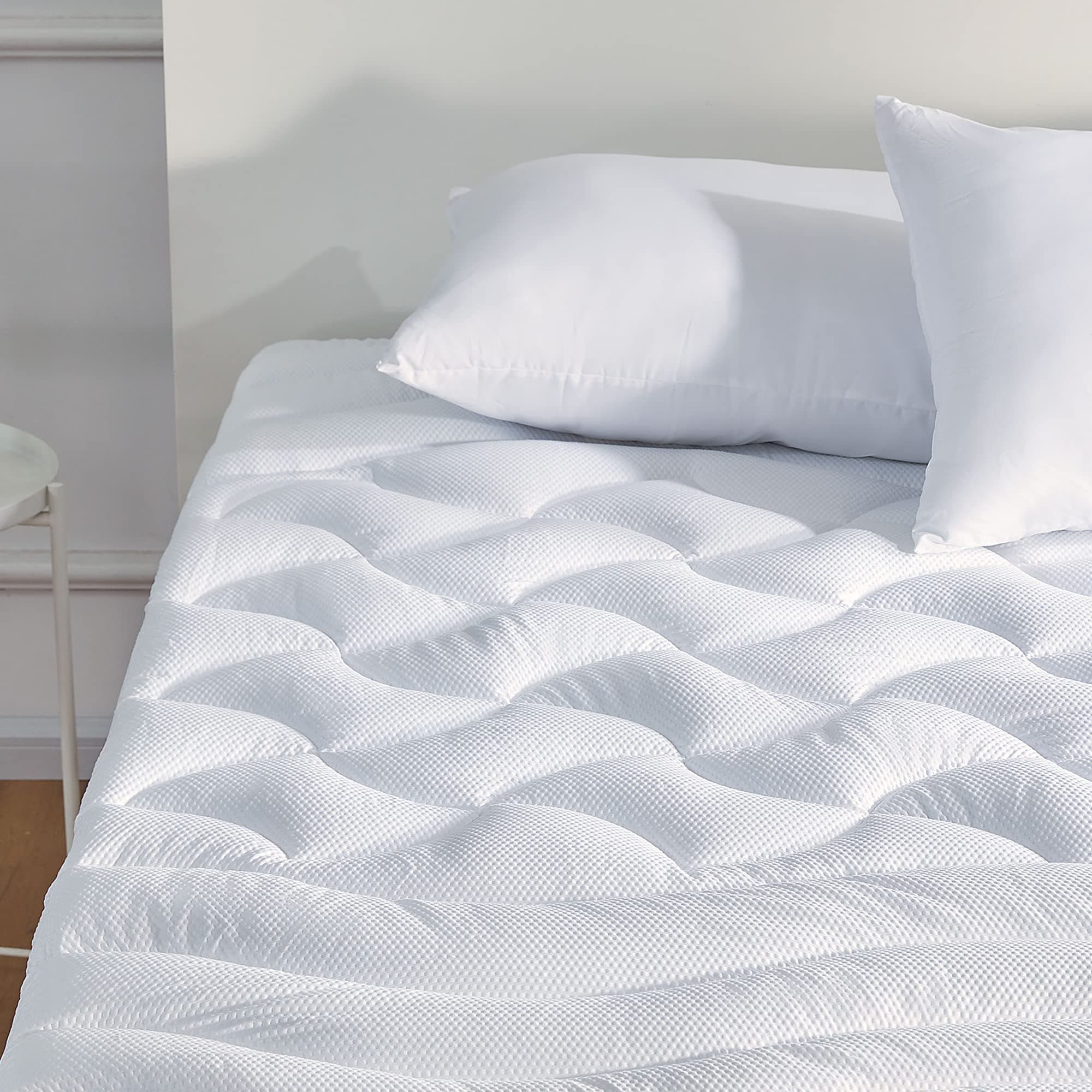 Sleep Zone King Size Cooling Mattress Topper Breathable
